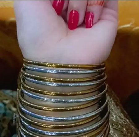 Beautiful People image