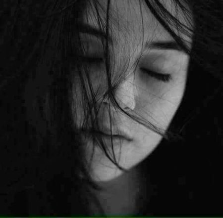 نہ میں اس کا ۔۔ نہ وہ میرا دنیا اس کی ۔۔۔۔۔ وہ دنیا کا😕