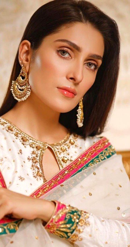 Pakistani Celebs image