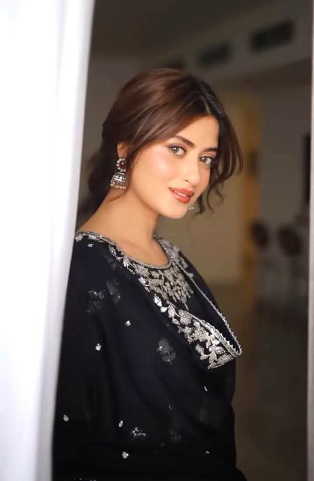 Pakistani Celebs image