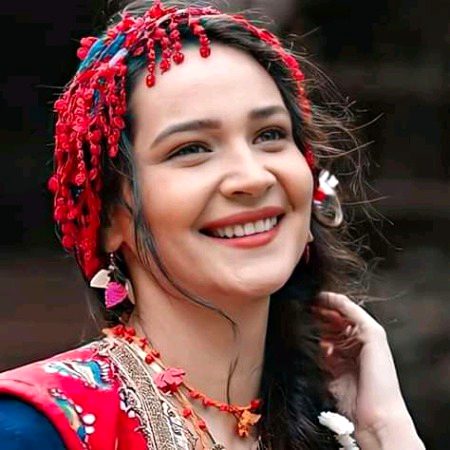 Turkish Celebs image