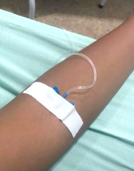 یہ جو آگ ہے تیری یادوں میں جلا رہی ہے دل میرا
جل جاؤں میں بھی