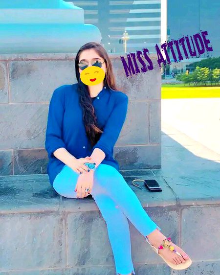 اے دوست غم سے اچھا اس دنیا میں کوئی نہیں ہوتا
سب جدا ہو جاتے ہیں لیکن یہ غم جدا نہیں ہوتا
Khushi💔😢💘😒