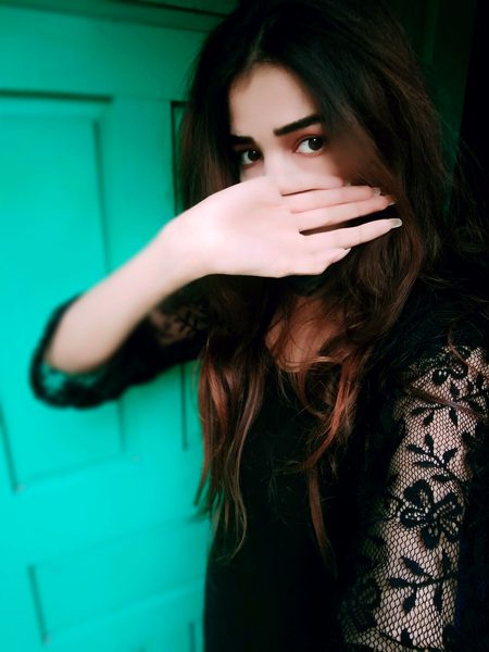 میرے ہم ناموں سے مل کے دیکھنا..
طلب میری ہی محسوس ہو گی🔥😏