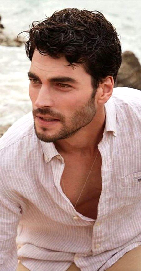 Turkish Celebs image