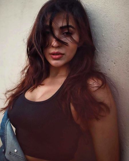 نفرت بھی کیوں کریں ان سے🥀
اتنا بھی واسطہ کیوں رکھنا🔥 Mahii 💔