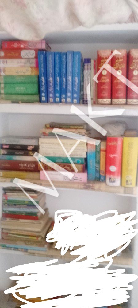 Kya kabhi kisi ky ishq maien aap ny itni books read ki hain?
Such such btana ya phir kharidi ho aor wo aapko aagy sy dhoka dy jaye.