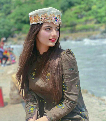 Beautiful People image