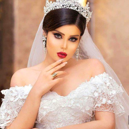 Beautiful People image