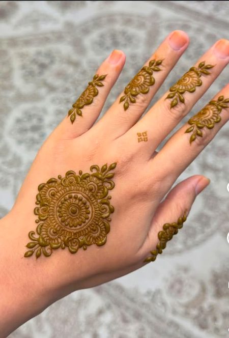 Mehndi Design image