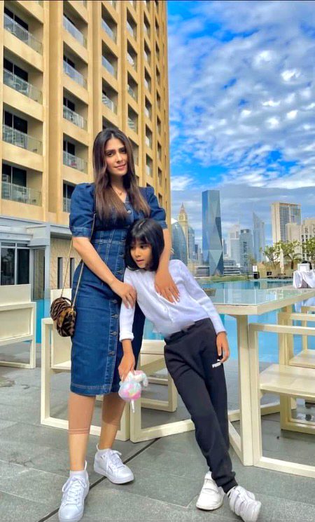 Pakistani Celebs image