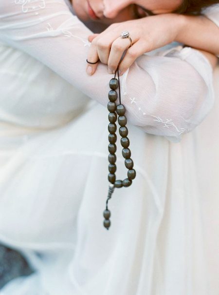 KOi tO h jO niZa mE haSti ChAla Rhaa hE😘 wOhiii khuDaa hEe😘 behsq 💟