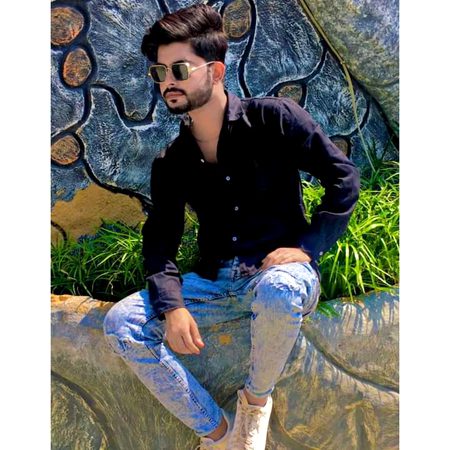 Beautiful People image