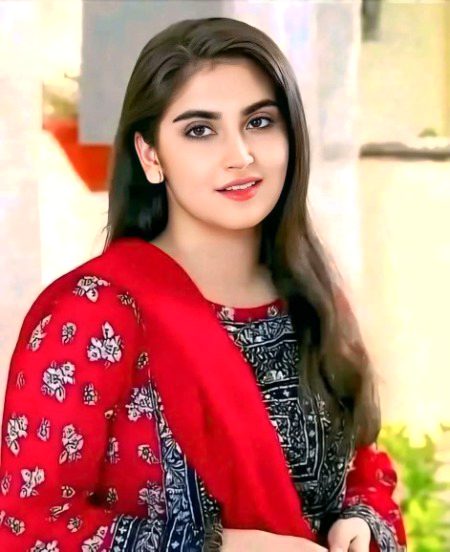 Is actor ka kya nae hy g