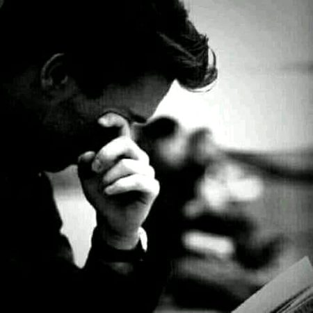 تیری طلب کی حد نے  ایسا جنون بخشا
ہم خود کو بھول بیٹھے  تجھے یاد کرتے کرتے.