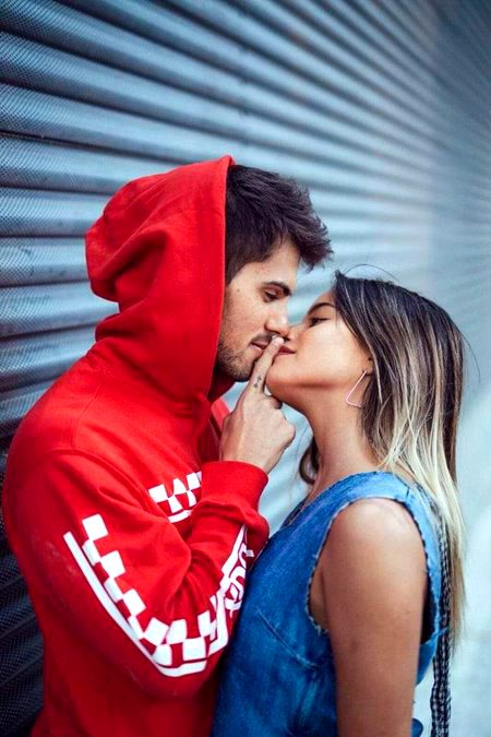 Beautiful People image