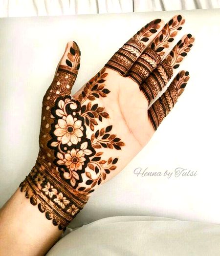 Mehndi Design image