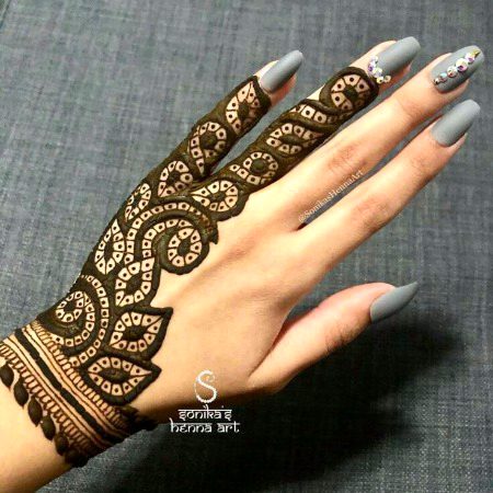 Mehndi Design image