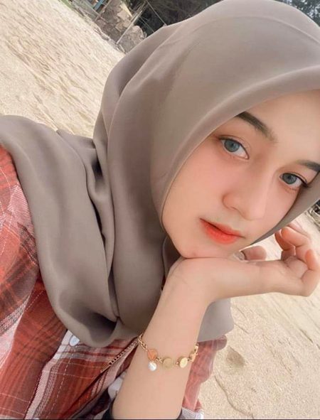 Beautiful People image