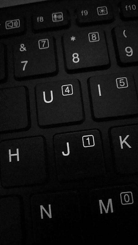 If you type adeptly with 10 fingers, you're typing faster than your mind is working. 🌚👻