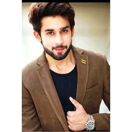 Pakistani Celebs image
