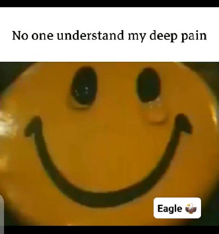 میرے چہرے سے میرا درد نہیں پڑھ پاؤ گے❤️مجھے عادت ہے ہر بات پر مسکرانے کی۔۔۔۔🙃🥀۔۔۔