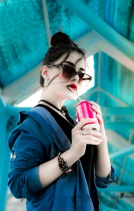 Beautiful People image