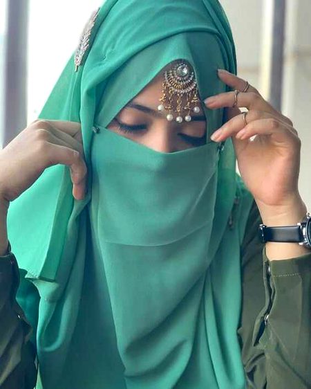 Beautiful People image