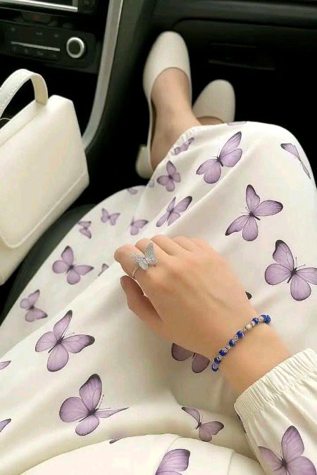 Beautiful People image