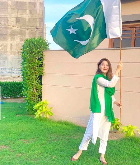Pakistani Celebs image