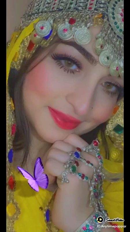 Beautiful People image