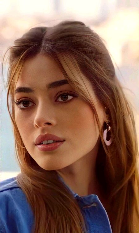 Turkish Celebs image