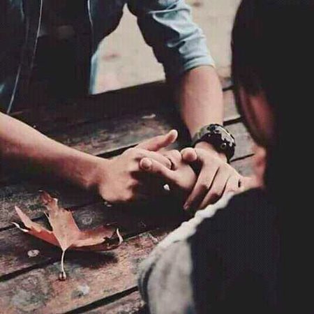 کہتے تھے ایک پل بھی نہ جئیں گے تیرے بغیر
ہم دونوں رہ گئے ہیں وہ _____وعدہ نہیں رہا❤❤