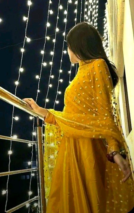 جس کا دل سچ میں صاف ہوتا ہے وہ اکثر لوگ غلط سمجھ لیتی ہے 😊🥀