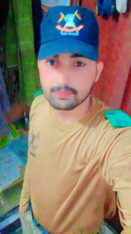 Koi welcome kry GA kya 😧