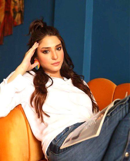 Pakistani Celebs image