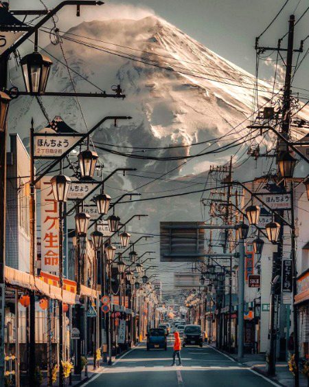 Stunning view of Mount Fuji 🗻
📍Japan