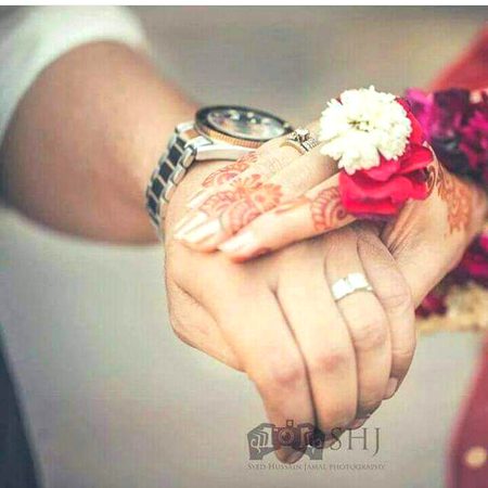 خوشبوکے جزیروں سے ستاروں کی حدوں تک
اس شہر میں سب کچھ ہے مگر اِک تیری کمی ہے