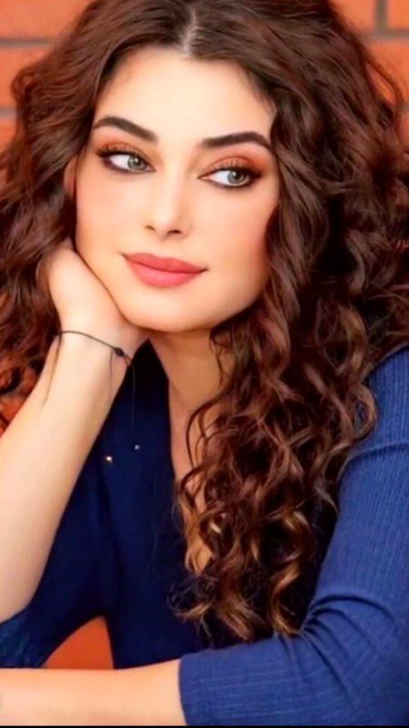 Beautiful People image