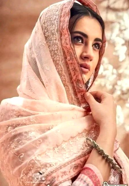 Beautiful People image