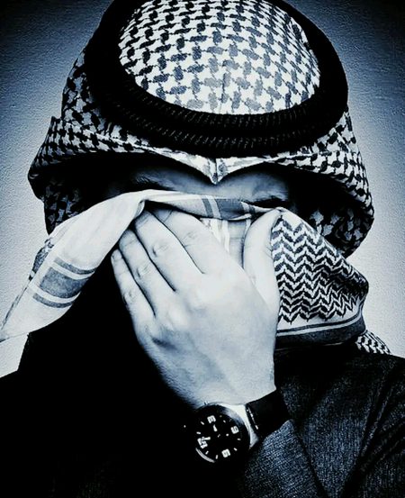 "اے گناہ کی کثرت والے،
 اے کم رونے والے: رو اپنے نہ رونے پہ،
سلف تقویٰ کے باوجود روتے تھے 
اور تُو گناہوں کے باوجود ہنستا ہے؟!"
― ابن الجوزی ؒ