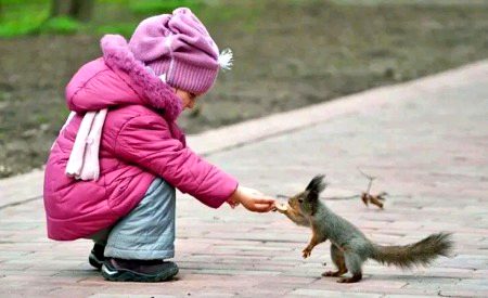 ہم  اپنے آپ سے ملتے ھیں تو سنورتے ہیں 
کسی کے واسطے یہ اہتمام تھوڑی ہے...!
🖤🔥