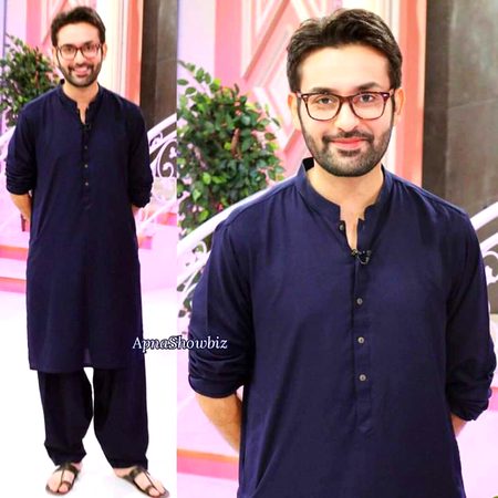 Pakistani Celebs image