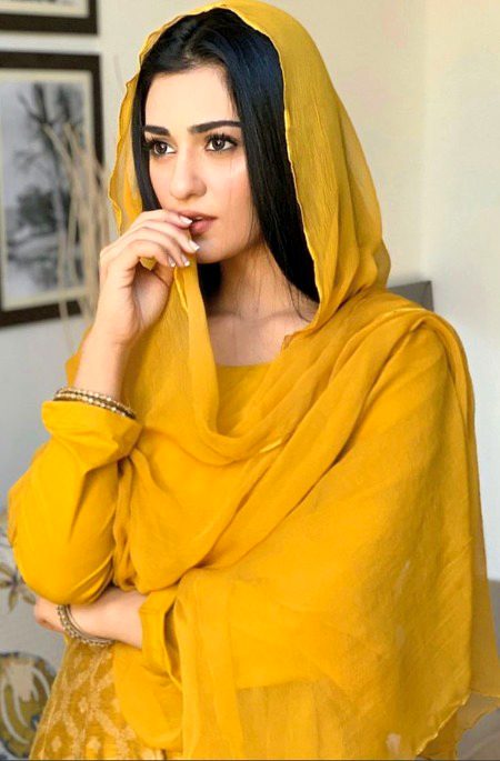 Pakistani Celebs image