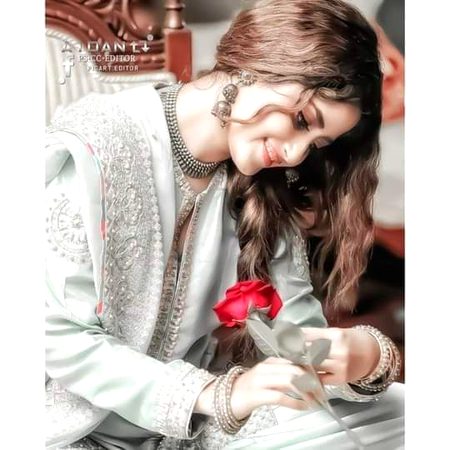 میرے مزاج کی تو کوئی شاعری بھی نہیں
میرے مزاج کی لڑکی کہاں سے لاؤ گے؟؟؟