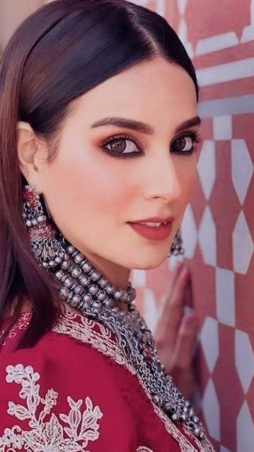 Pakistani Celebs image