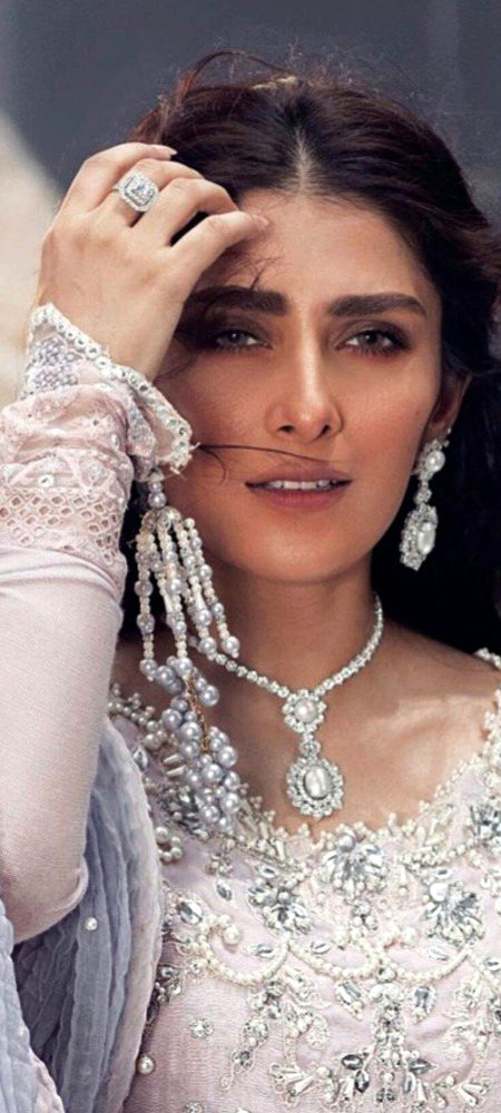 Pakistani Celebs image