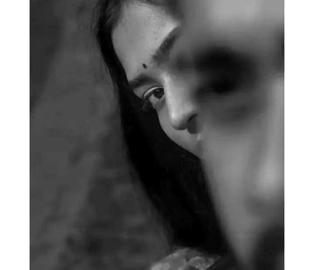 جو تو نہیں تو ایسا میں چہرہ کہ جس کی خوبصورتی مانند ۔۔۔۔
🥀