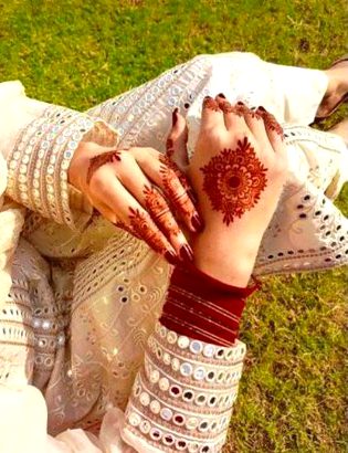 Mehndi Design image