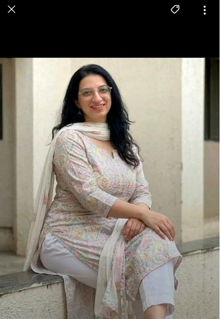 muhabbat auntio se kroo larkio mai kch nai rakha ..🧐